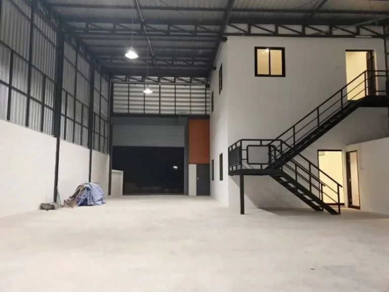 For rent warehouse โกดัง 330 ตรม ให้เช่า พร้อมออฟฟิศ คลอง4 ลาดสวาย ลำลูกกา ปทุมธานี