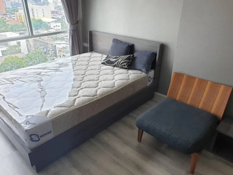 Centric Sathorn fully furnished 11th floor BTS Surasak