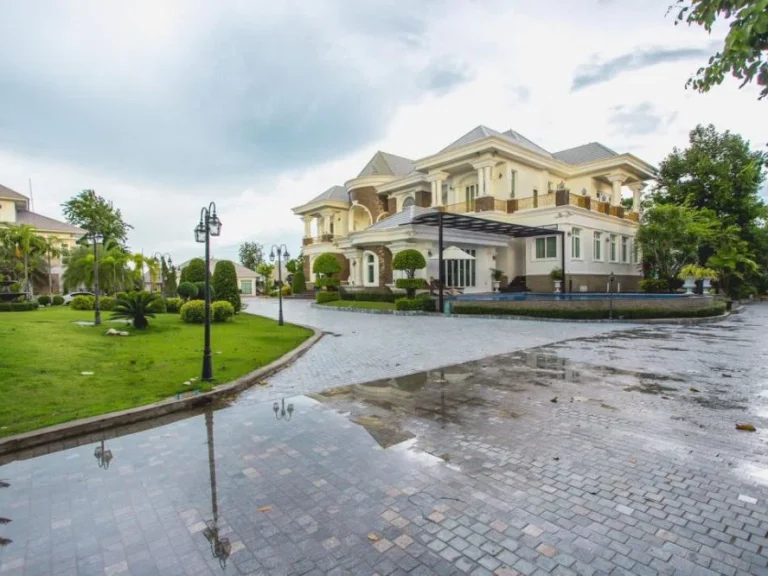 Super Luxury House ขายบ้านคฤหาสน์หรู พร้อมสระว่ายน้ำ บ้านใหม่ เนื้อที่ 4 ไร่ครึ่ง ซอยหมู่บ้านวรางกูล