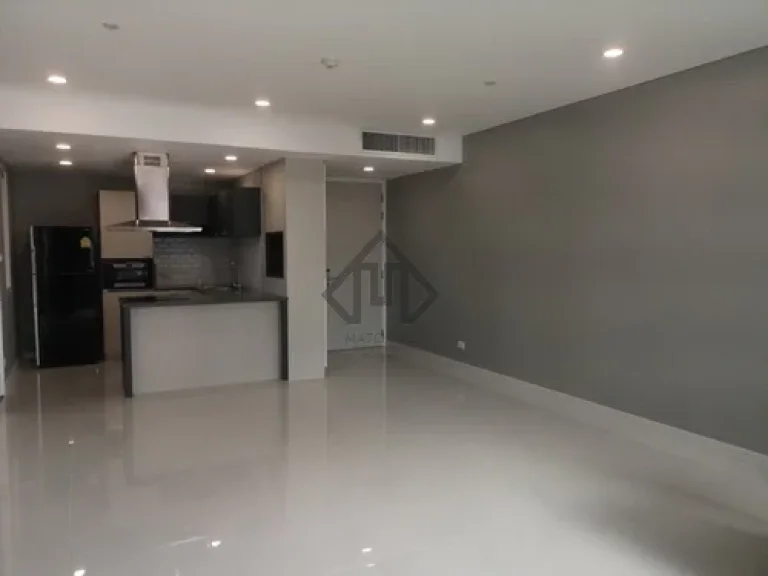 For RentThong Lo-Ekkmai condo 3 bedrooms Fullerton Fully Furnished near BTS Ekkamai