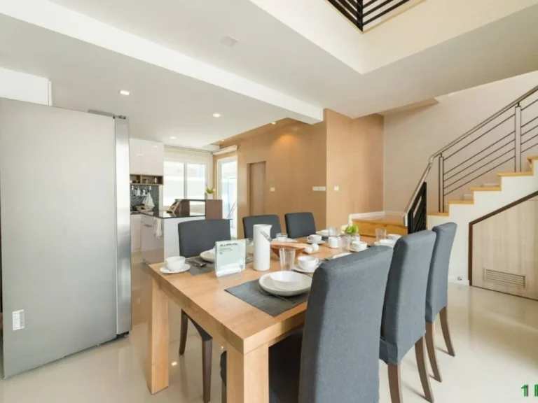 โครงการใหม่พร้อมอยู่ Town Home Proud Villa หมู่บ้าน Exclusive ทาวน์โฮมขนาดใหญ่ ใจกลางเมือง สาทร-เจริญราษฏร์ ด้วยแนวคิด quotสร้างบ้านเหมือนอยู่เอง