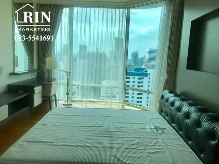 Luxury condo for sale at Royce Private Residences 31st Floor City view the best of location near BTS ASOK AND MRT Sukhumvit 25500000 baht