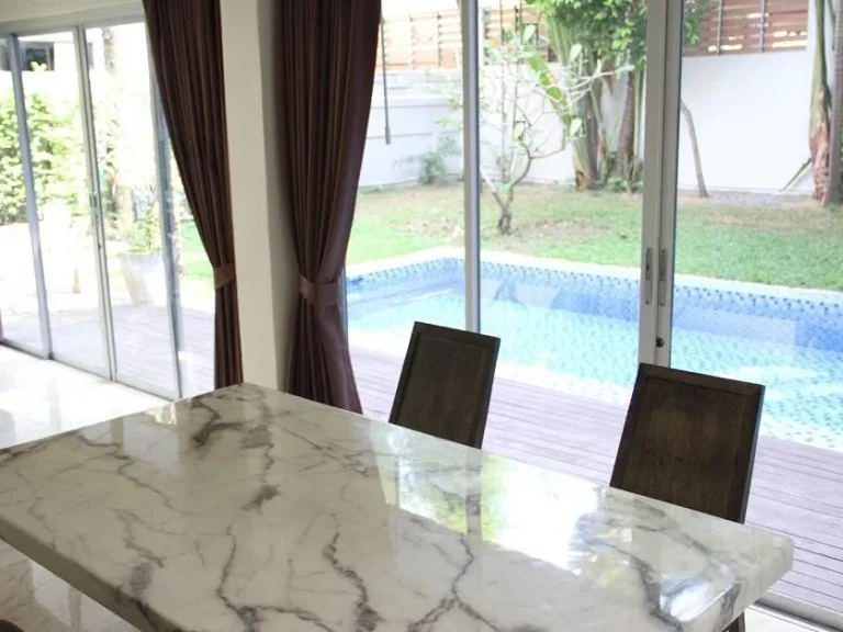 for rent House 2 ชั้น House with pool ย่านเอกมัย