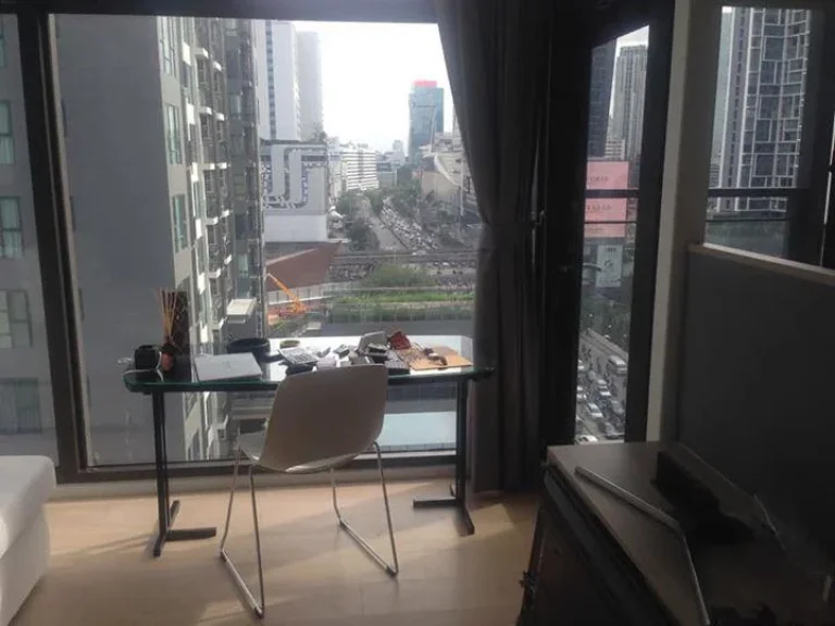 ให้เช่า Chewathai Residence Asoke