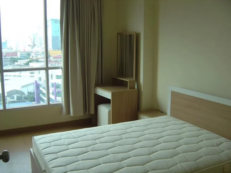 For rent Life Sukhumvit 65 with bathtub