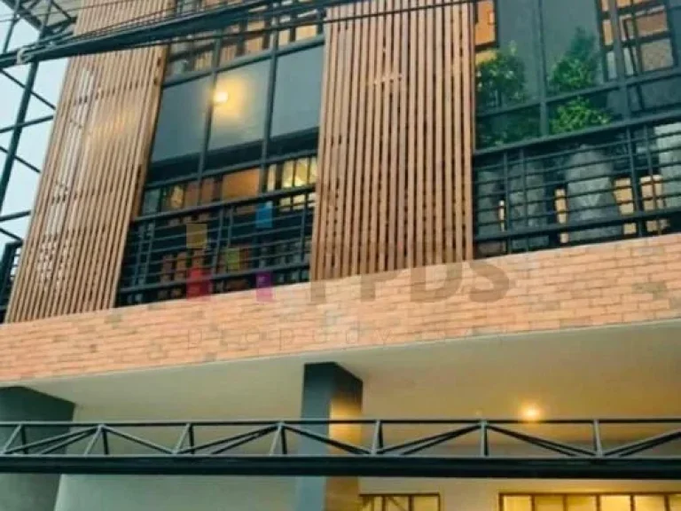 Urgent Sale Single House brand new loft style on Sukhumvit soi 36 with Good deal 25 MB