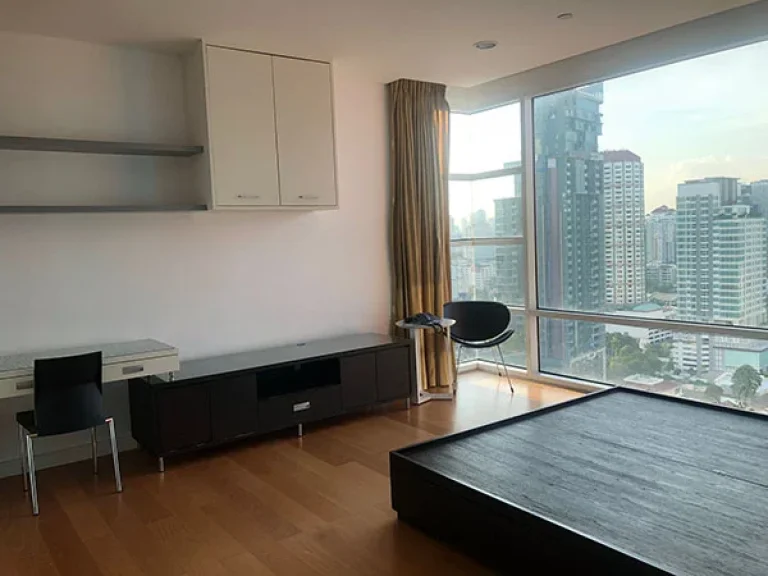 คอนโดแบบ 3 ห้องนอน ที่ ทองหล่อ เอกมัย A Nice 3 Bedroom Unit in ThonglorEkkamai Area