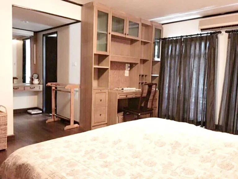 บ้านทาวน์เฮ้าส์แต่งสวย 4 ห้องนอน สุขุมวิท 71 Town Home 4Bed in compound for residence in Suk 71