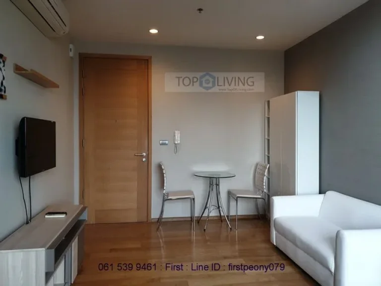 Studio for rent at Fuse Sathorn Taksin near BTS Wongweinyai