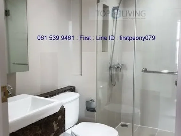 Studio for rent at Fuse Sathorn Taksin near BTS Wongweinyai