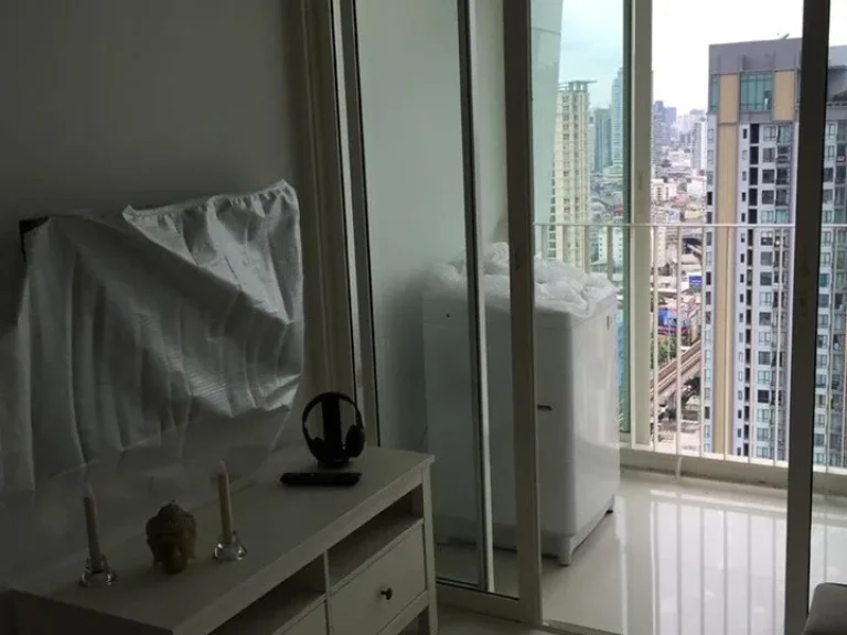 Ideo Verve Sukhumvit near BTS Onnut for sale 2 bed 1 bath 4331 sqm selling at 6300000 baht