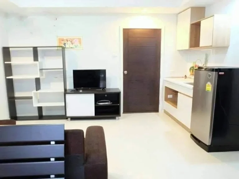 FOR RENT The Log 3 Sukhumvit 1011 BTS Punnawithi0646654666