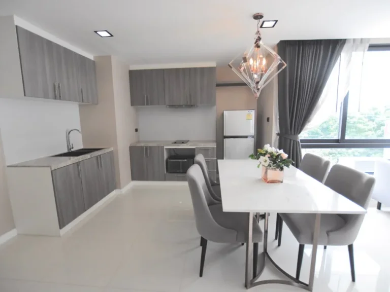 Condo for Rent Silver Thonglor 20 Size 80 SQM Fully Furnished in Downtown