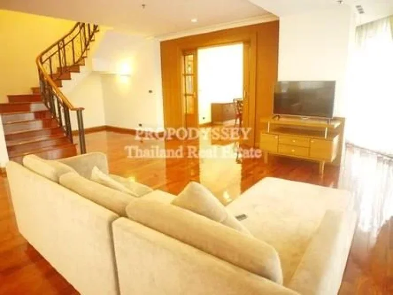 Duplex for rent at BT Residence on Sukhumvit soi 8