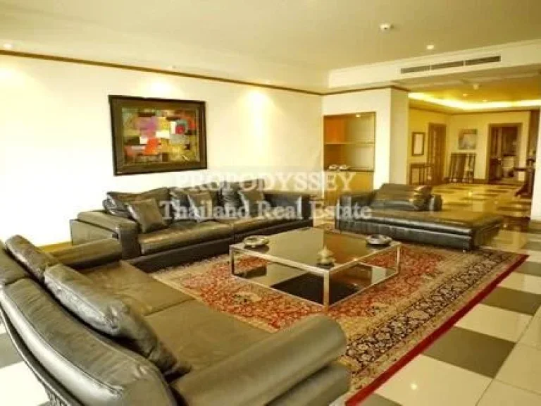 Super specious 3 bedrooms condo on Nana area