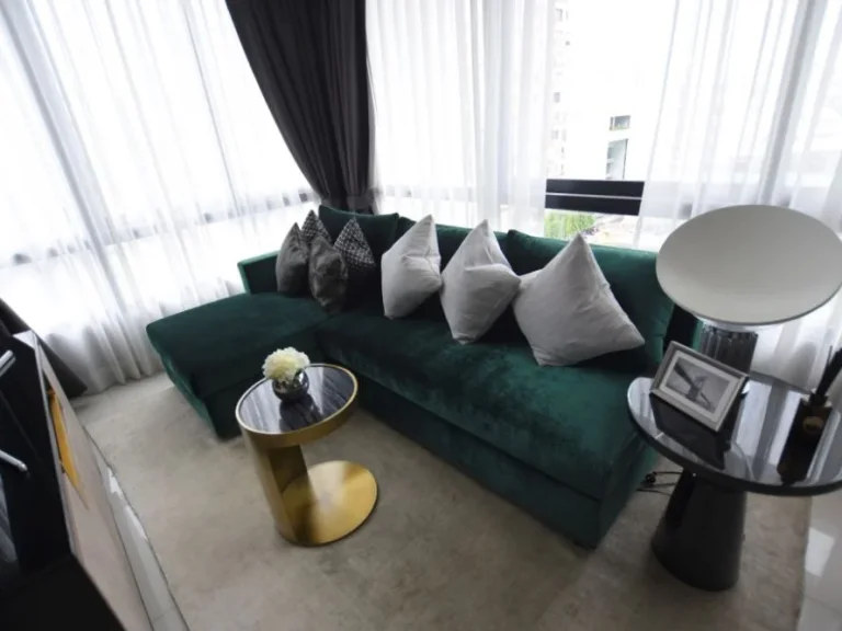 Condo for Rent Silver Thonglor 20 Size 64 SQM Fully Furnished in Downtown