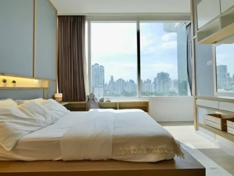 Eight Thonglor 45 SqM 1Bed 12floor fully furnished