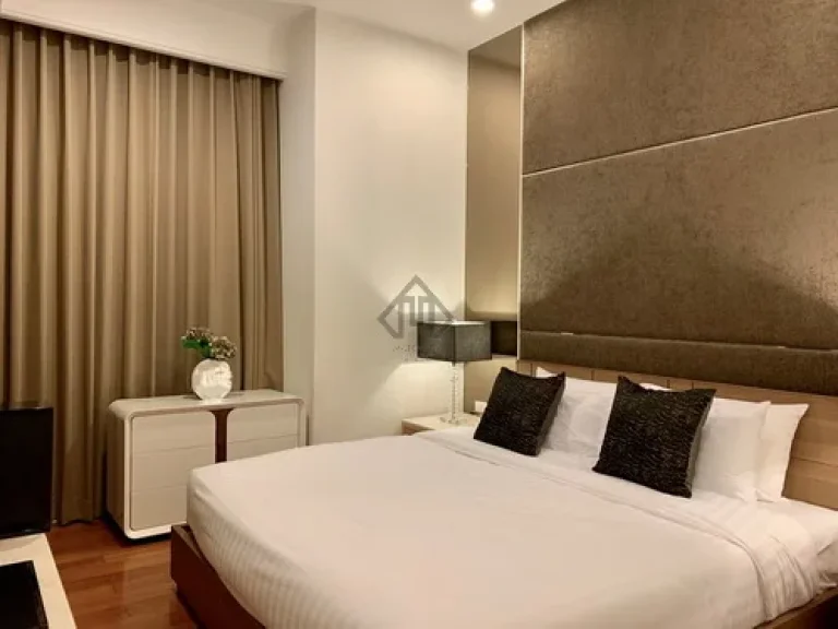 Chidlom condo for rent Q Langsuan 2beds 2baths fully furnished ready to move in near BTS Chidlom