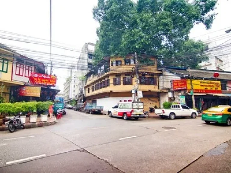 เซ้งตึกแถวเยาวราช ใหญ่มาก ทำเลดี ใกล้ MRT หัวลำโพง และวัดไตรมิตร เหมาะทำร้านอาหาร คาเฟ่ และโฮสเทล