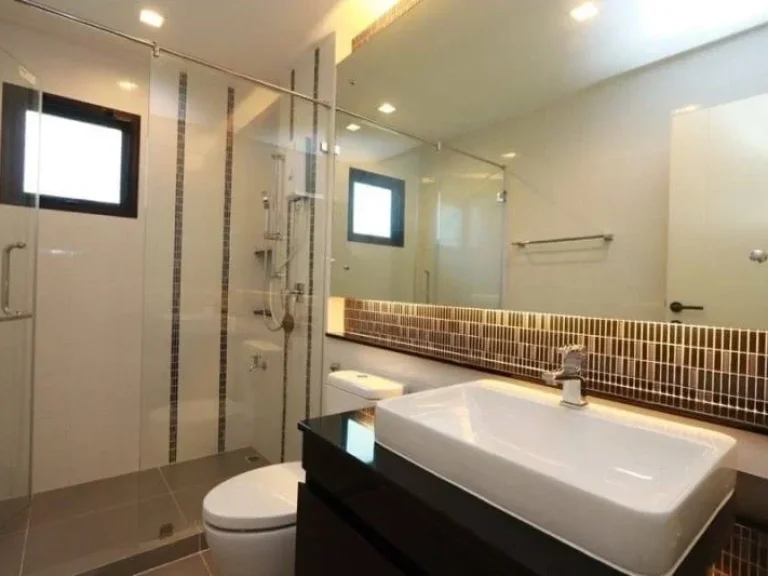 Luxury four bedroom property for sale at the upscale development of Baan Setthasiri Sansai Nong Chom San Sai