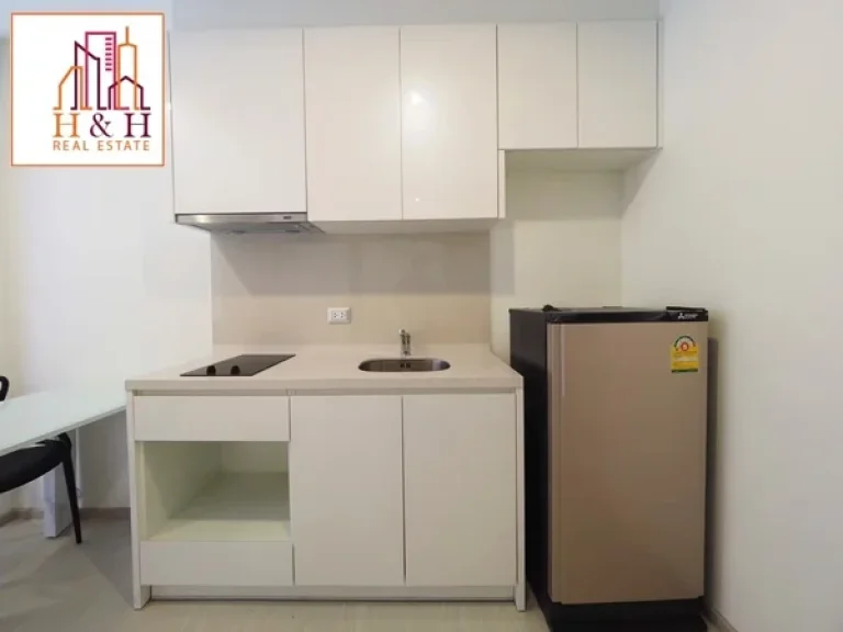 Rhythm Sukhumvit42 35 SqM 1Bed 9floor fully furnished near BTS Ekamai