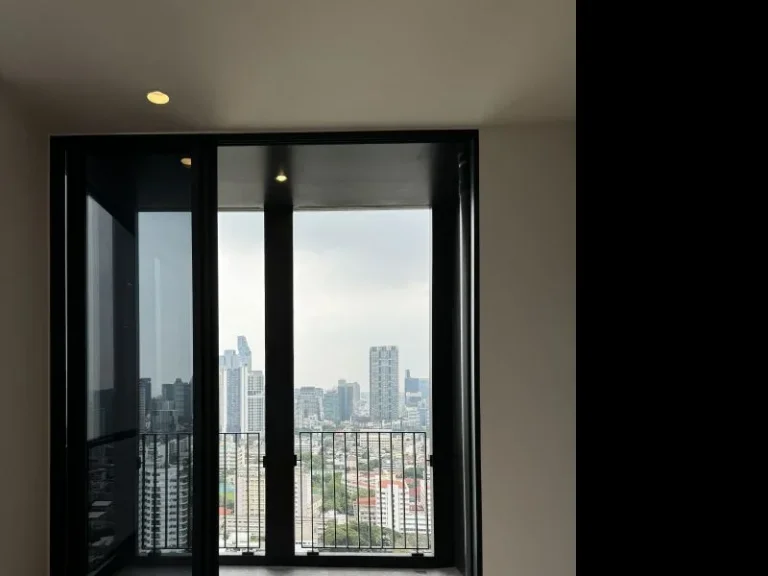 The Issara Sathorn Penthouse ห้องเปล่า เจ้าของขายเอง