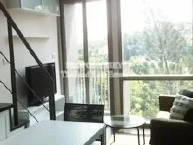 1 duplex bedroom for rent at Ideo Morph Sukhumvit soi 38