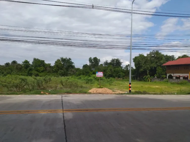 ขายที่ดินหัวสนามบินบ้านนิคม 2 ไร่ 111 ตรว ติดอุบล-ตระการ