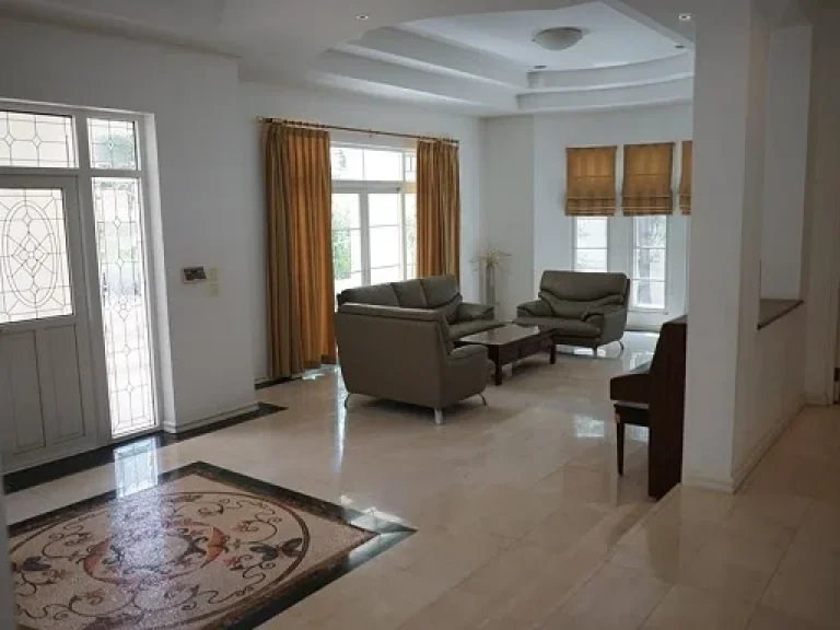 for rent Home ย่านเฉลิมพระเกียรติ ร 9 With 5 bedrooms เหมาะพักอาศัย