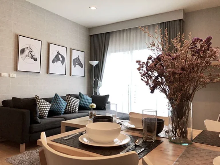 ด่วน คอนโดแต่งสวยแบบ 1 ห้องนอน ในซอย เอกมัย A Really Nice 1 Bedroom Unit in Soi Ekamai