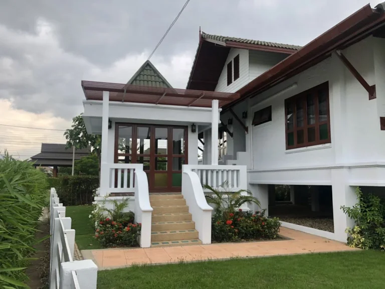 Modern Lanna Home in Summit Green Valley Mae Rim Chiang Mai 15 minutes from the heart of city