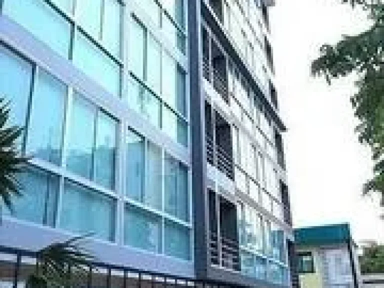 Room for rentHumble Living at Suppalerk Ratchada Sutthisan near MRT Sutthisan with furniture