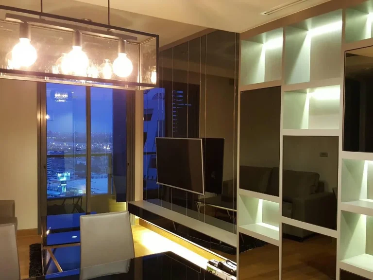 Condo for saleThe Lumpini 24 on 30Th floor 55 sqm 2bed2bath Sukhumvit 24