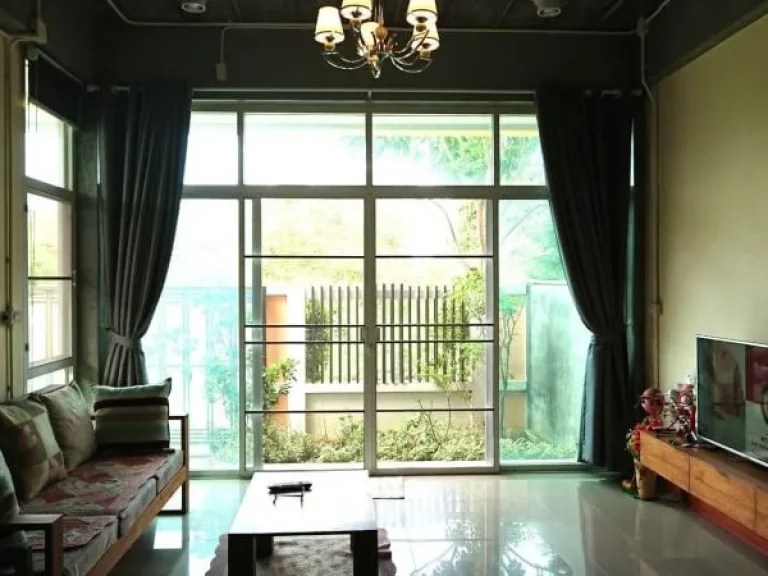 Quick Rent Nice Townhome in Mae-hia close to Macro Big C Rimping Kad Farang Village