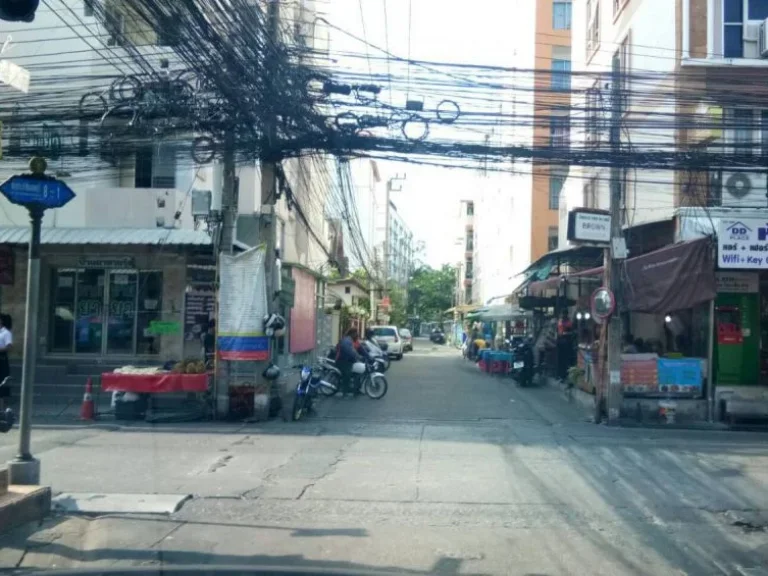 ขายด่วน บ้านเดี่ยว ซอยประชาชื่น-นนทบุรี 8 ตรงข้าม มธุรกิจบัณฑิต