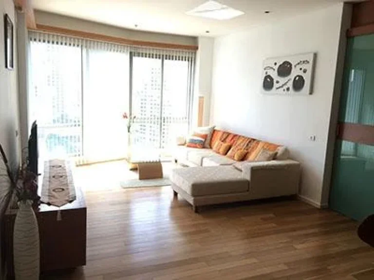 ขายด่วน คอนโด The Lake Ratchadapisek แบบ 1 ห้องนอน พื้นที่กว้าง For Sale A Specious amp Cozy 1 Bed Unit at The Lake