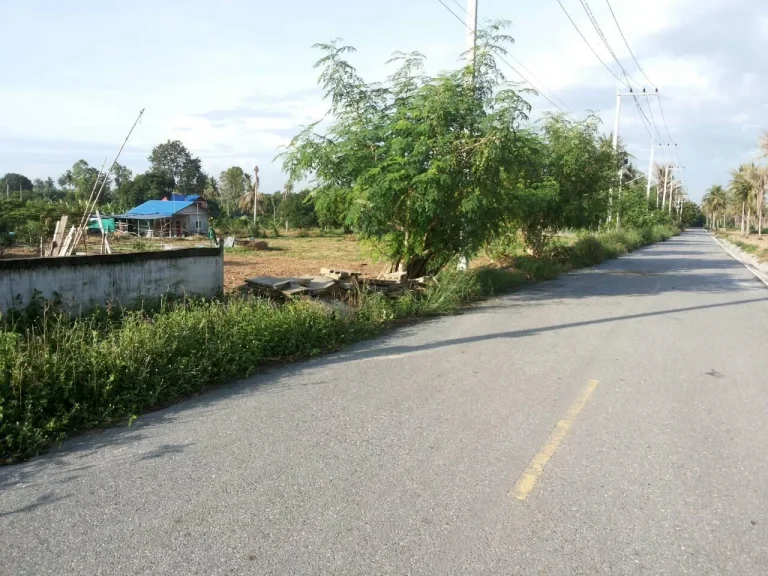 ที่ดินแถวโป่ง 2 ไร่ ใกล้ศูนย์ปฏิบัติธรรมเนินตะวัน