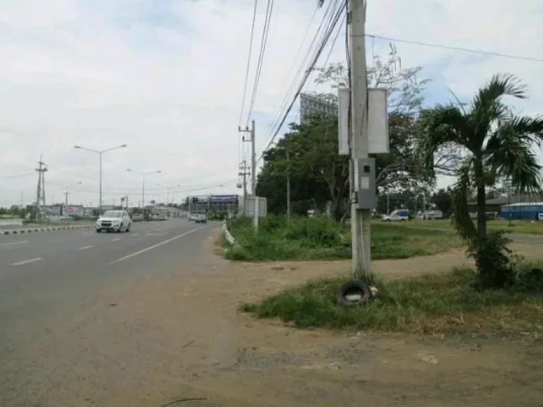 ที่ดินใกล้สนามช้าง และห้างโรบินสัน ราคาถูก ตรว30000