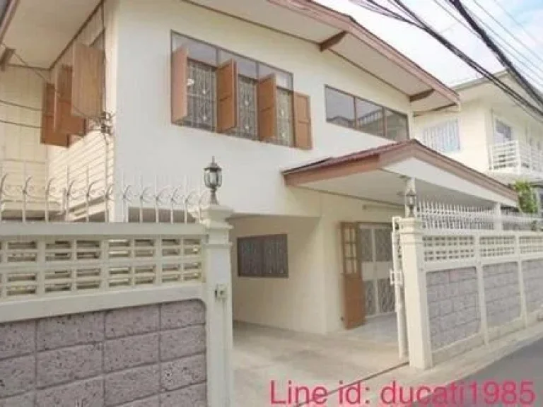 ให้เช่า For rent บ้านเดี่ยว 2 ชั้น สุขุมวิท 49 เดินทางสะดวก ใจกลางเมือง