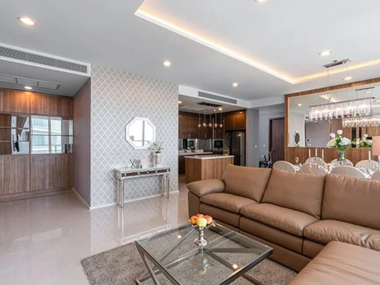 เช่าด่วน คอนโดแต่งหรู แบบ 3 ห้องนอน เพียง 10 นาทีจาก BTS สะพานตากสิน For Rent Sale A Luxurious 3 Bedroom Unit- 10 Min Ride from BTS Saphan Taksin