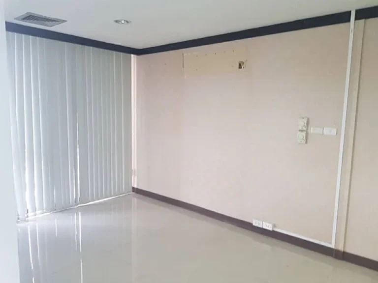 เช่าด่วน พื้นที่สำนักงานให้เช่า พระราม 4 For Rent Office Space at Rama 4 for Rent