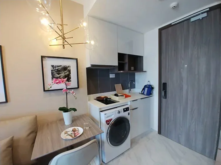 คอนโด Ideo Mobi Asoke ห้องใหม่กิ๊ก แบบ 1 ห้องนอน For Rent A Brand New and Nicely Furnished 1 Bed