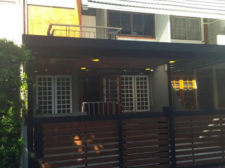 Townhome for rent at sukhumvit 67 85000 THB 315 Square wah or 250 square meters