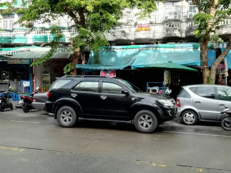 ขายบ้าน ในกรุงเทพ ติดถนนใหญ่ ราคาถูก