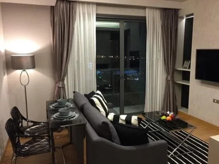 For Rent LPN 24 next to bts prompong 2 bedrooms 2 bathrooms 54 sqm 15th floor East