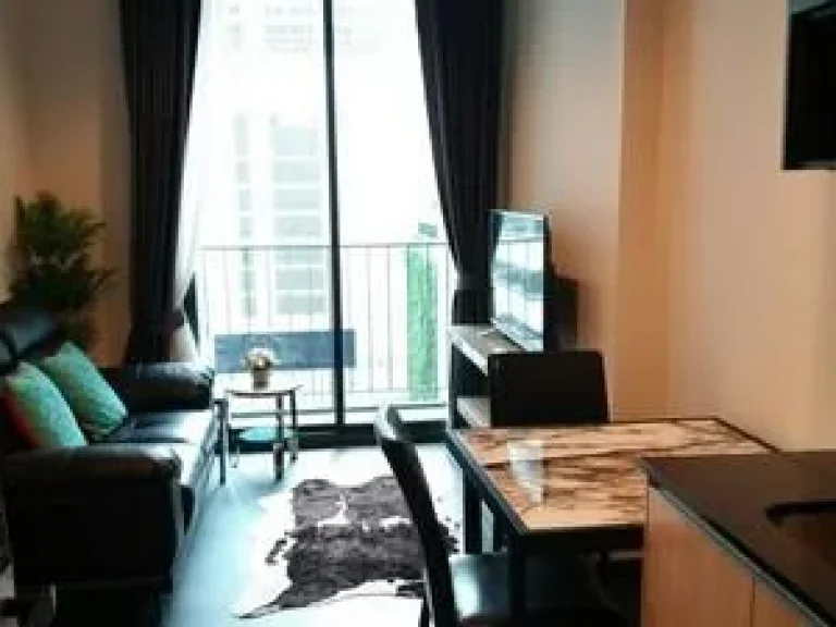 1 Bed for rent at Edge Sukhumvit 23 305 square meters near BTS Asoke 150 meters