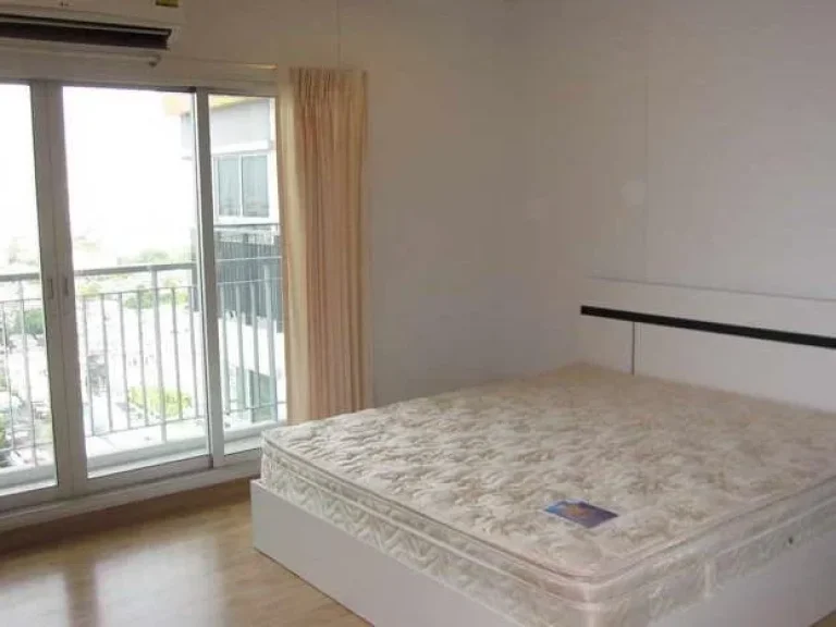 For rent park land taksin thapra condo walk to bts 2 mins Only 8200 bath per month