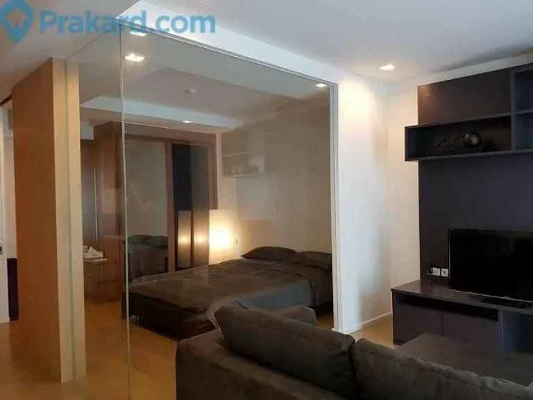 Sale Abstract condo 1ห้องนอน เนื้อที่กว้างใหญ่ เฟอร์ครบหิ้วกระเป๋าอยู่ได้เลย