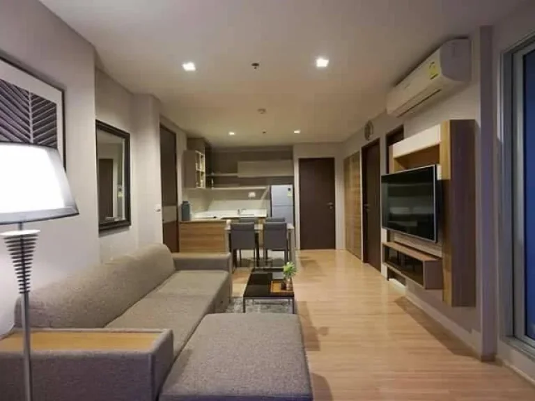 คอนโด Rhythm Sathorn 21 - 2 ห้องนอน 5 นาทีจาก BTS สะพานตากสิน สุรศักดิ์ และท่าเรือสาธร FIRE Sale 2 Bedroom