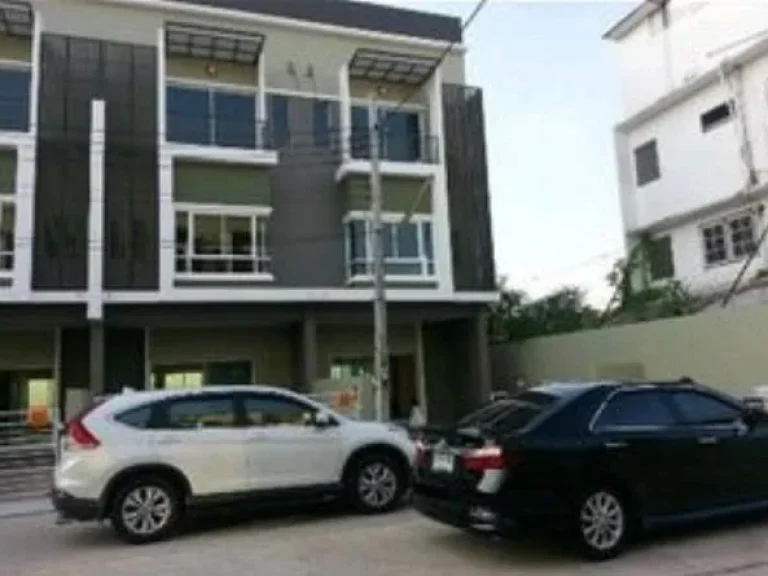 ให้เช่าทาว์นโฮม 3 ชั้น โครงการนลินอเวนิว 2 Nalin Avenue 2 รามคำแหง 144